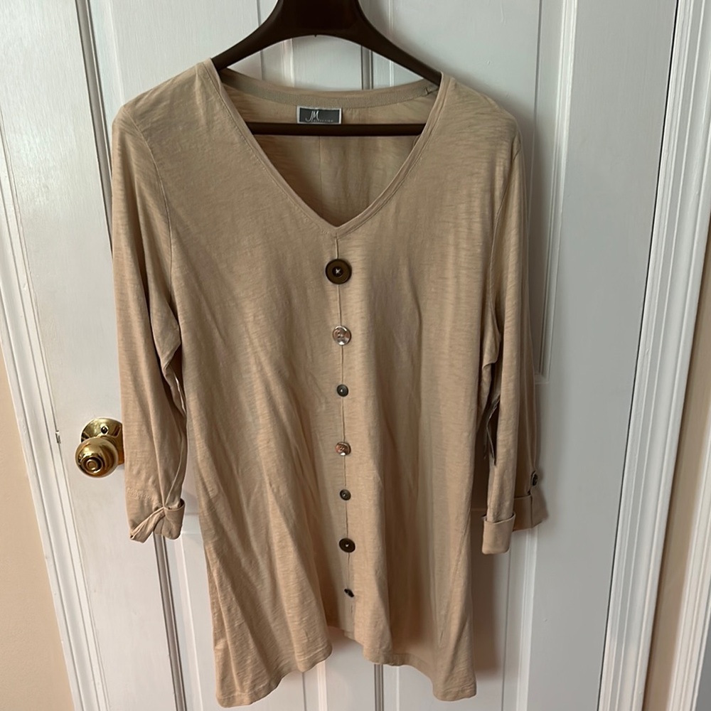 JM Collection Tan 3/4 Sleeve Button Down Shirt